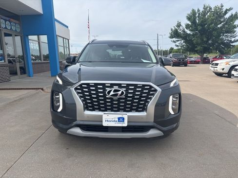 Used 2021 Hyundai Palisade Limited AWD/4WD image 2