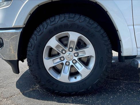 Used 2022 RAM 1500 Laramie image 10