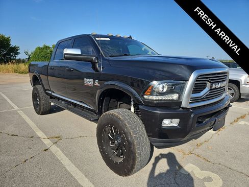 Used 2018 RAM 2500 Limited AWD/4WD image 1