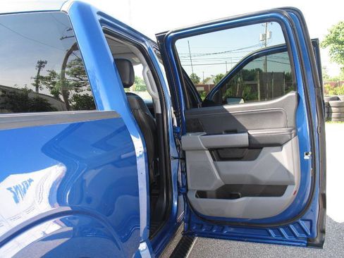 Used 2022 Ford F150 XLT w/ Equipment Group 302A High AWD/4WD image 17