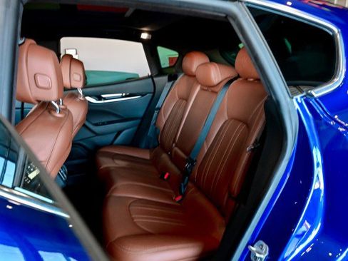 Used 2022 Maserati Levante GT image 20