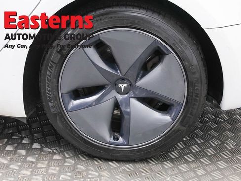 Used 2020 Tesla Model 3 Long Range image 30
