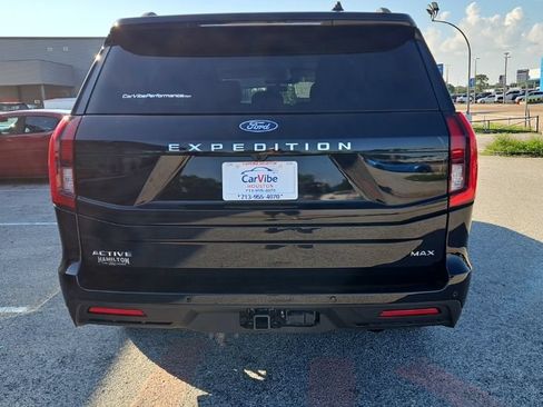 Used 2026 Ford Expedition Max Active RWD image 7