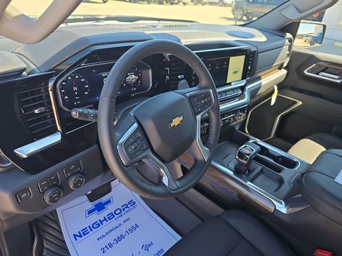 New 2026 Chevrolet Silverado 1500 LT AWD/4WD image 12
