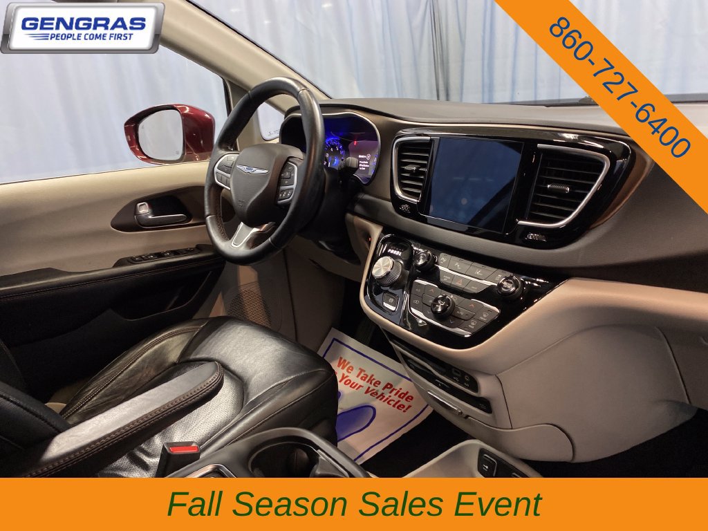 Certified 2017 Chrysler Pacifica Touring-L Plus w/ Advanced Safetytec Group FWD image 43