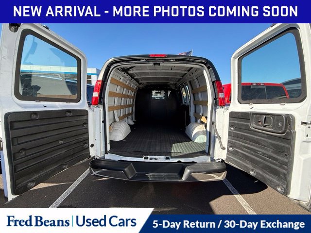 Used 2025 GMC Savana 2500 w/ Driver Convenience Package RWD image 11