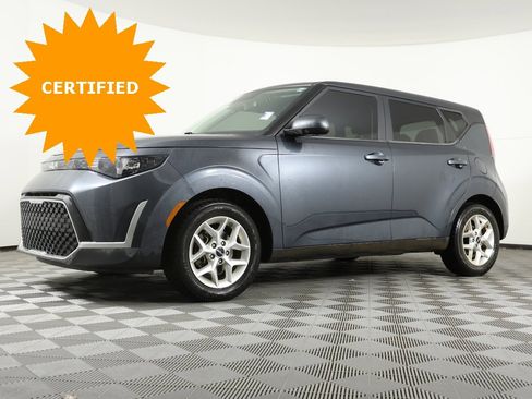 Used 2023 Kia Soul LX w/ LX Technology Package image 1