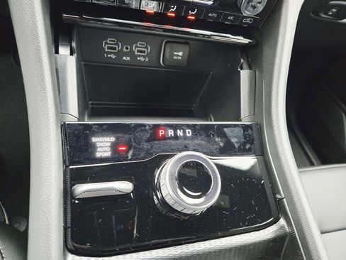 New 2025 Jeep Grand Cherokee Limited AWD/4WD image 27