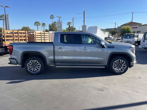New 2026 GMC Sierra 1500 Denali Ultimate image 4