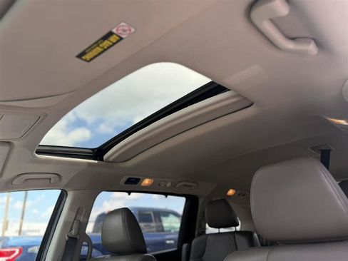 Used 2012 Honda Odyssey EX-L image 20