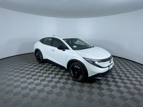 New 2026 Nissan Leaf S+ image 2