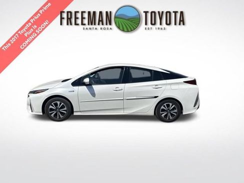 Used 2017 Toyota Prius Prime Plus w/ Carpet Mat Package FWD image 1