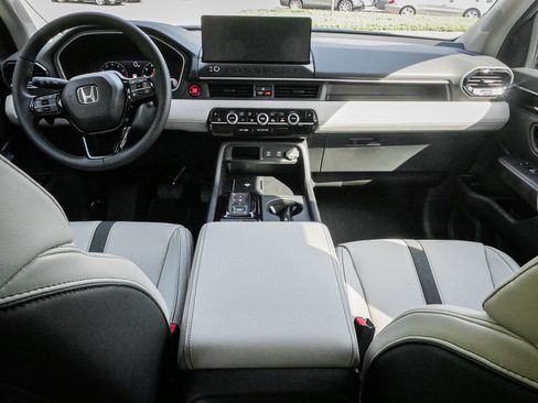 Used 2026 Honda Passport RTL image 28