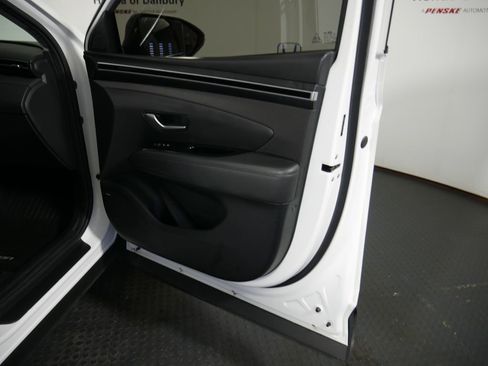 Used 2023 Hyundai Tucson Limited image 6