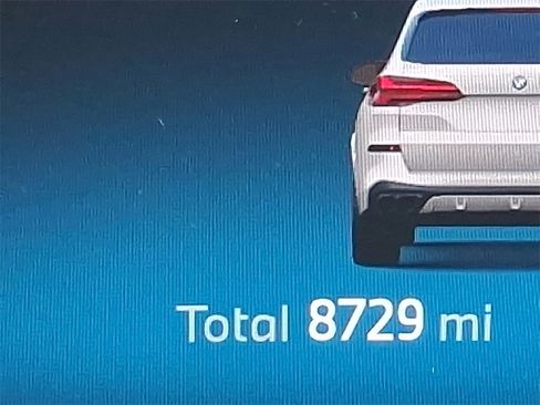 Used 2025 BMW X5 M60i image 20