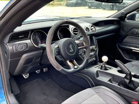 Used 2019 Ford Mustang Shelby GT350 w/ Technology Package RWD image 15