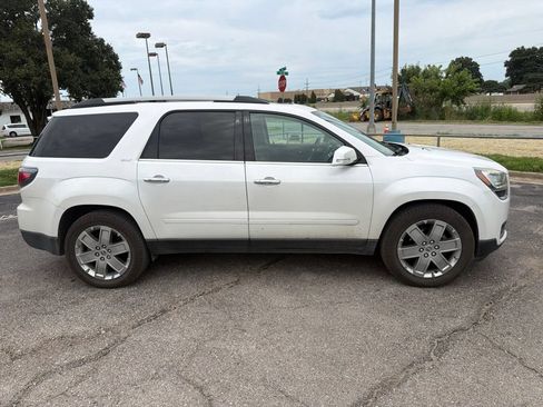 Used 2017 GMC Acadia Limited SLT AWD/4WD image 7