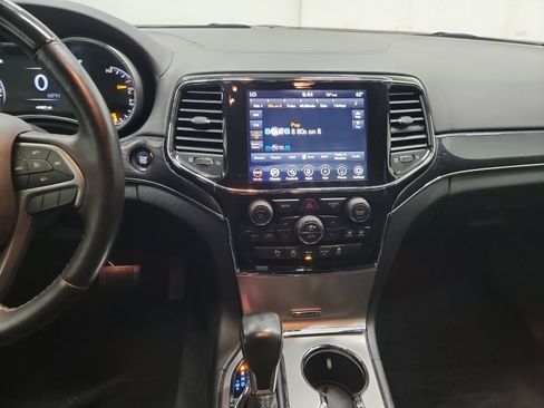 Used 2021 Jeep Grand Cherokee Overland AWD/4WD image 20