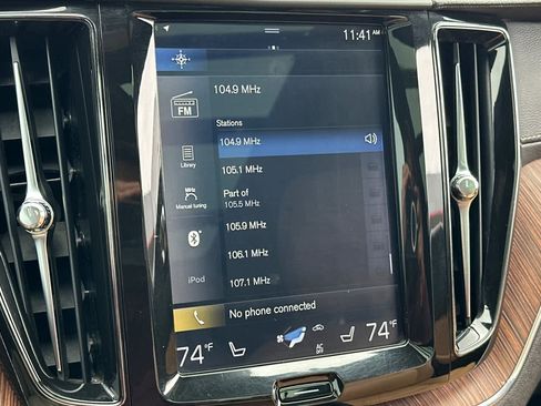 Used 2019 Volvo XC60 T8 Inscription w/ Protection Package Premier image 17