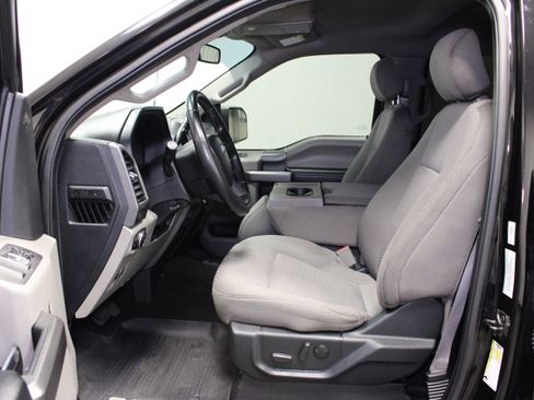 Used 2020 Ford F150 XLT w/ Equipment Group 302A Luxury RWD image 17