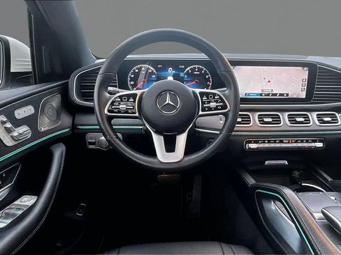 Used 2022 Mercedes-Benz GLS 450 4MATIC image 5