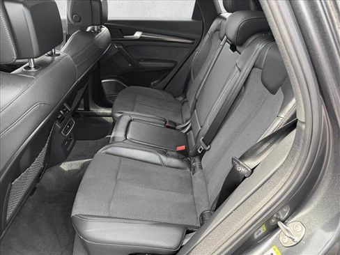 Used 2025 Audi SQ5 Premium Plus AWD/4WD image 18