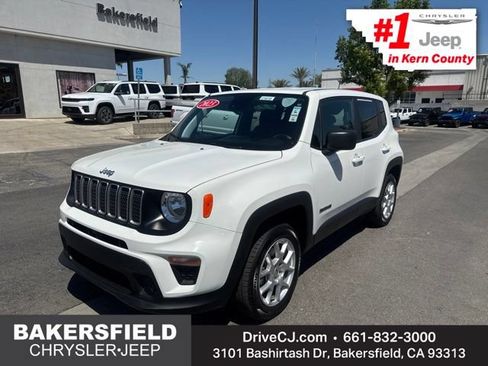 Certified 2023 Jeep Renegade Latitude AWD/4WD image 1