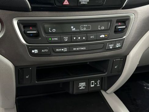 Certified 2023 Honda Ridgeline RTL image 24