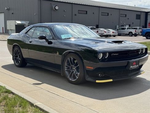 Used 2023 Dodge Challenger R/T Scat Pack w/ Plus Package RWD image 3