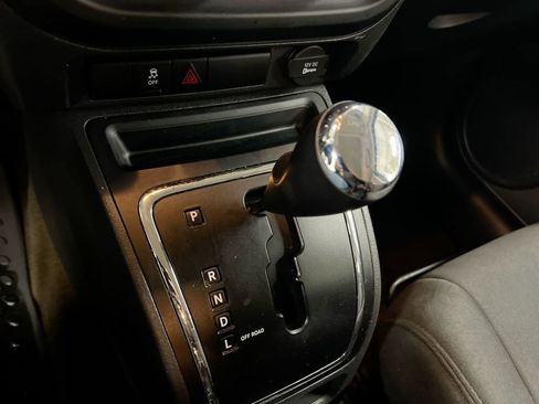 Used 2016 Jeep Patriot Sport w/ Power Value Group image 17