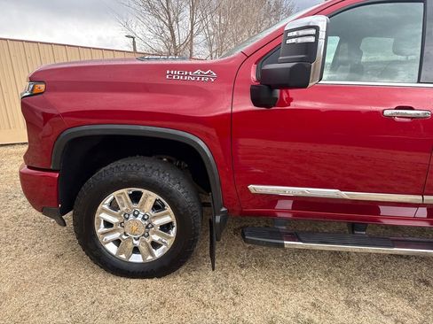 Used 2024 Chevrolet Silverado 2500 High Country AWD/4WD image 37