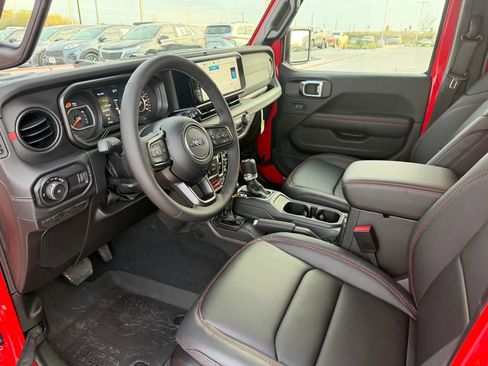 New 2026 Jeep Wrangler Unlimited Rubicon AWD/4WD image 15