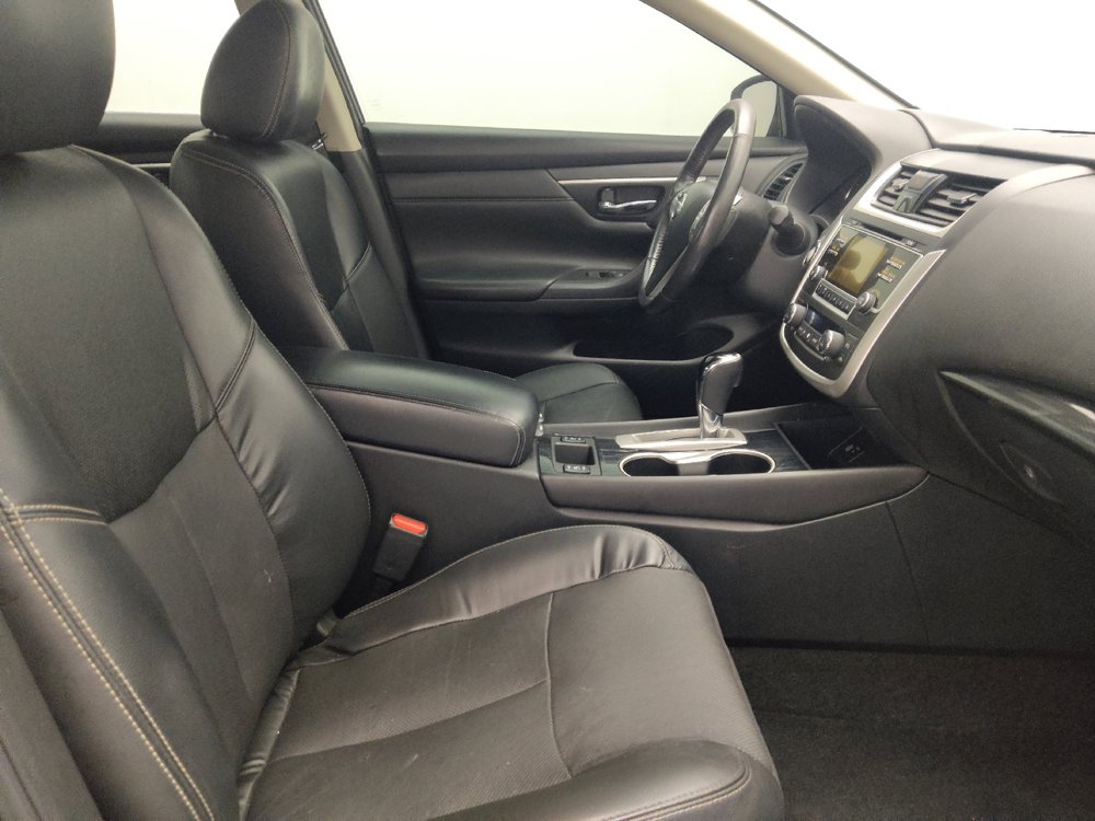 Used 2017 Nissan Altima 2.5 SL FWD image 21