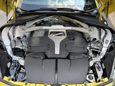 Used 2021 Aston Martin DBX AWD/4WD image 29