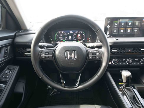 Used 2025 Honda Accord EX-L image 21