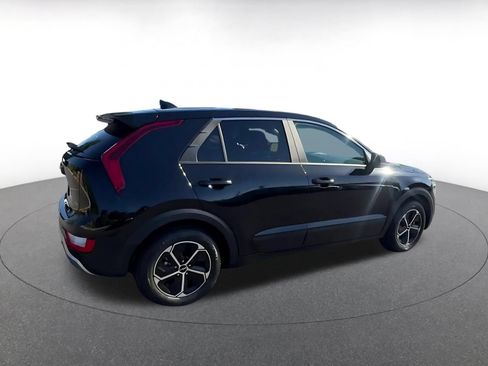 Used 2026 Kia Niro LX FWD image 15