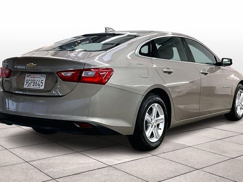 Used 2023 Chevrolet Malibu LT image 16