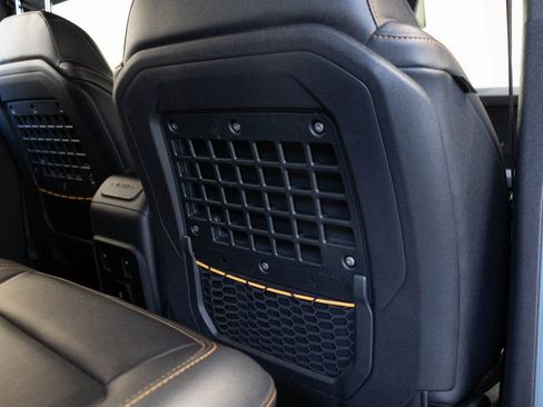 Used 2022 Ford Bronco Badlands image 25