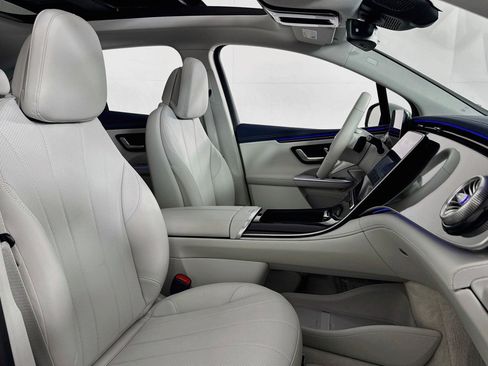 Certified 2025 Mercedes-Benz EQE 350+ SUV image 8
