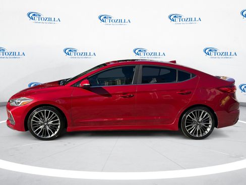 Used 2018 Hyundai Elantra Sport w/ Cargo Package FWD image 2