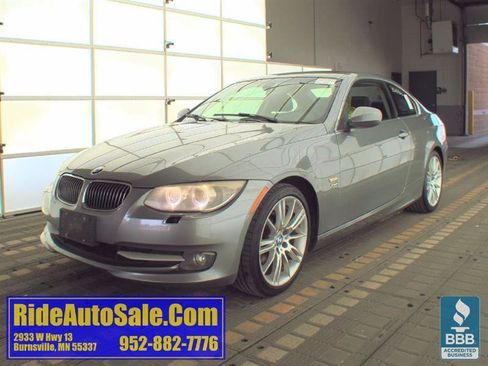 Used 2011 BMW 328i xDrive Coupe image 1