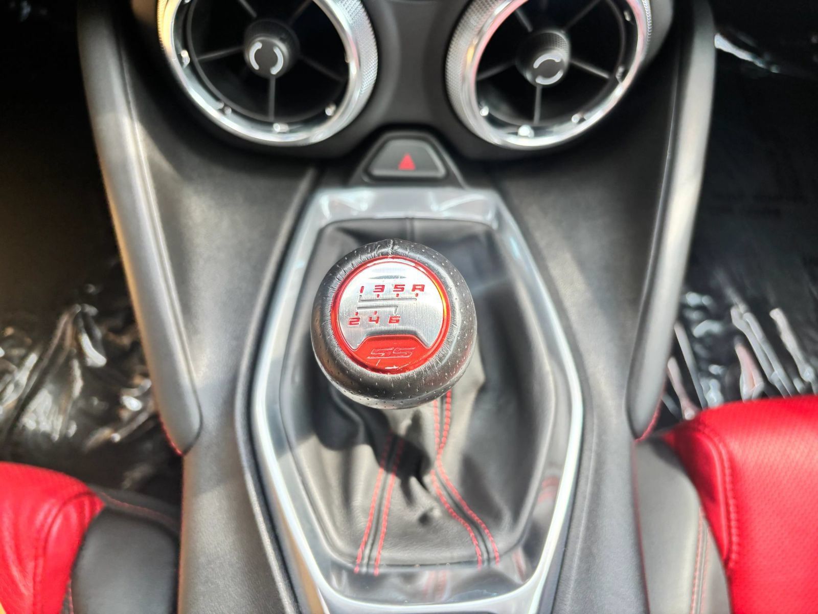 Used 2016 Chevrolet Camaro SS RWD image 25