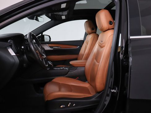 Used 2023 Cadillac XT5 Premium Luxury image 12