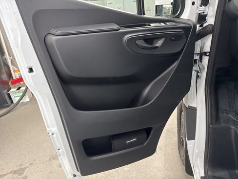 New 2026 Mercedes-Benz Sprinter 2500 image 23