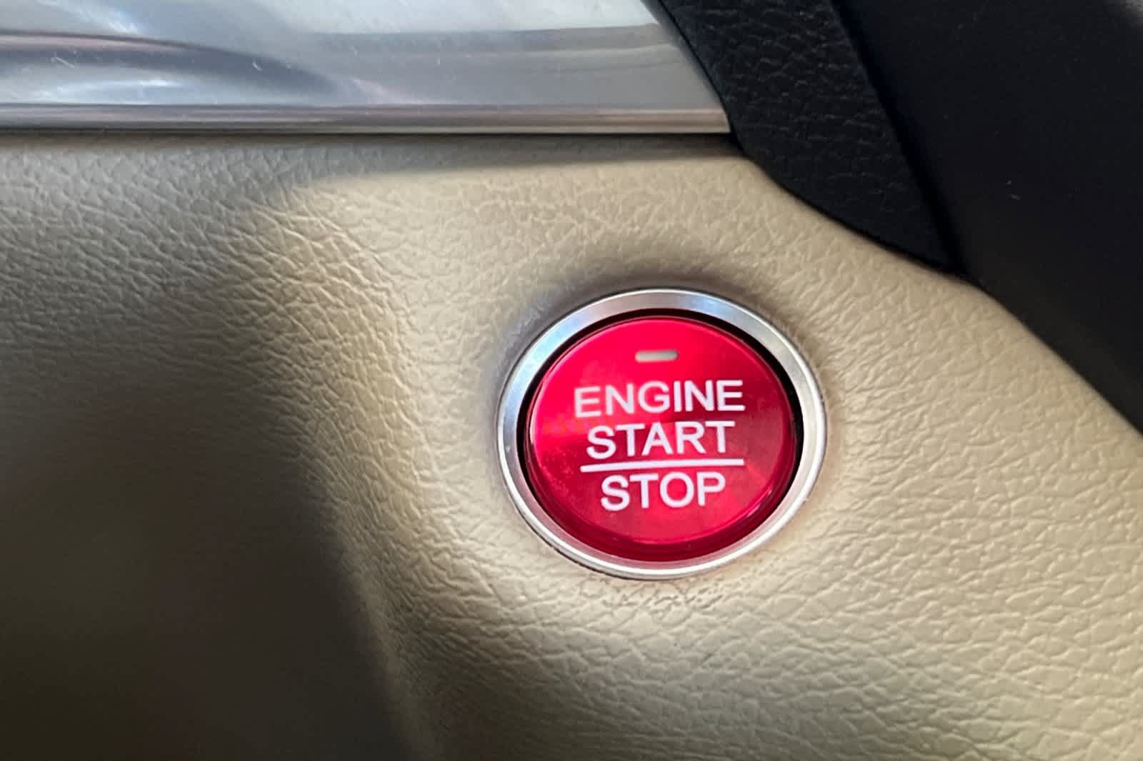 Used 2015 Acura MDX FWD image 25