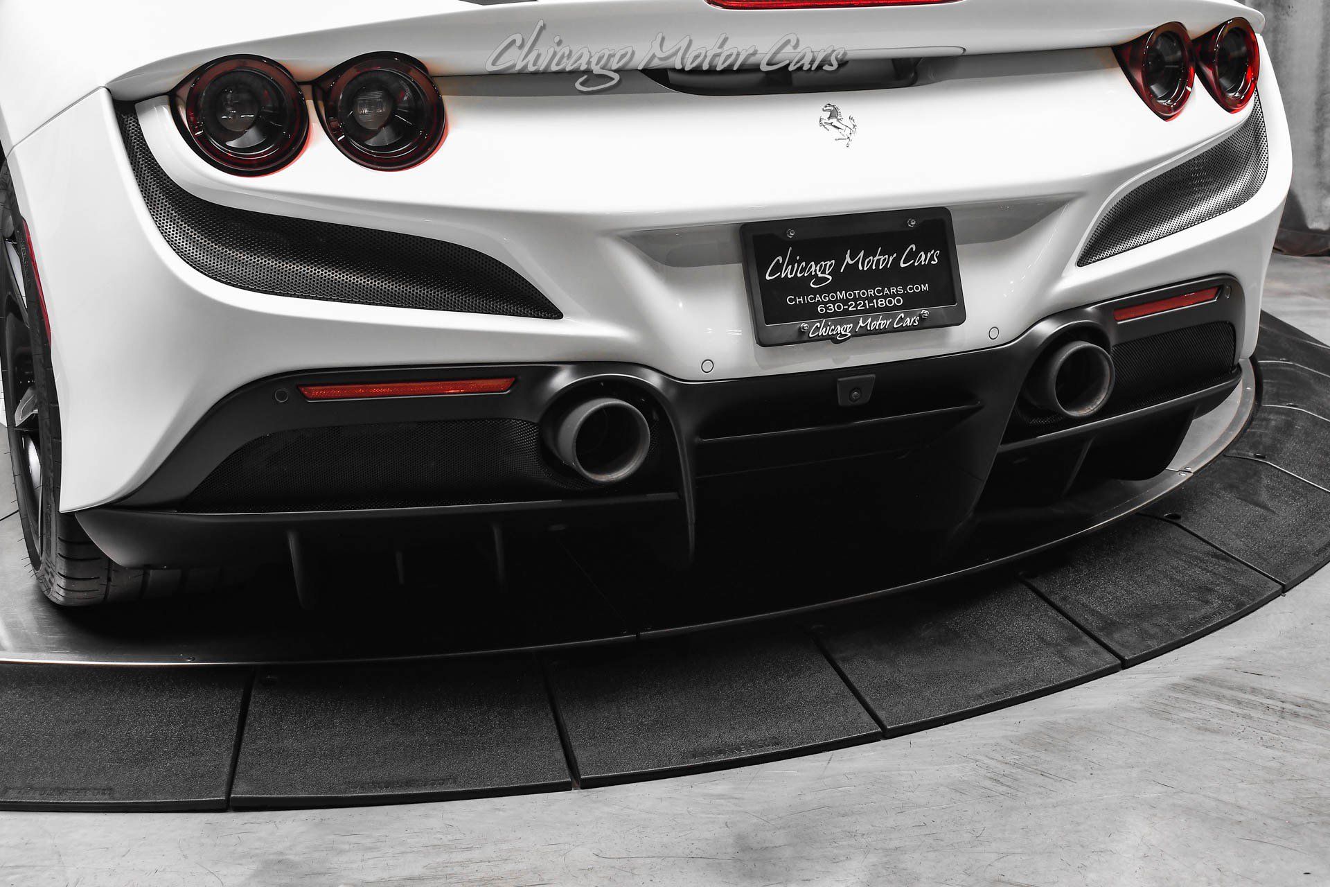 Used 2023 Ferrari F8 Tributo RWD image 43