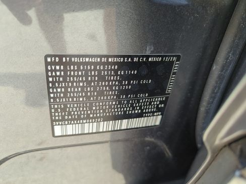 Used 2024 Volkswagen Tiguan SE R-Line FWD image 28