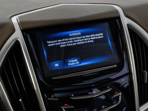 Used 2016 Cadillac SRX Luxury w/ Driver Awareness Package image 26