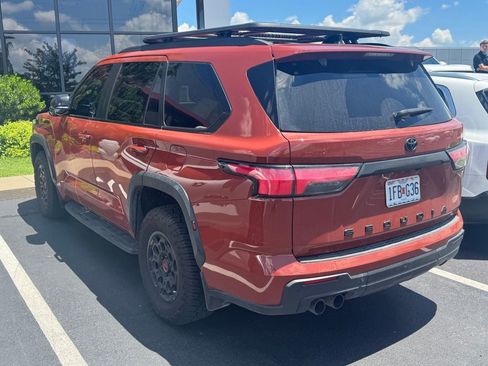 Used 2024 Toyota Sequoia TRD Pro AWD/4WD image 5