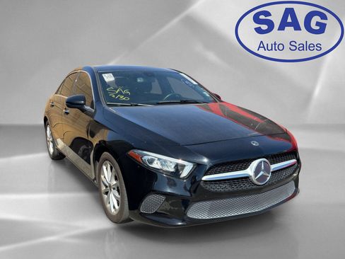 Used 2020 Mercedes-Benz A 220 image 2